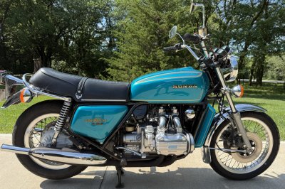 Barn Find! 1975 Honda GL1000 Gold Wing Heads to Auction – No Reserve