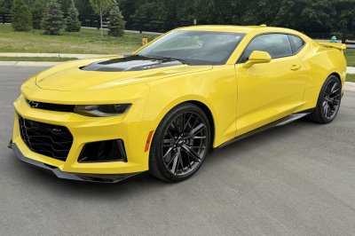Bright Yellow 2018 Chevrolet Camaro ZL1 Coupe: A Low-Mileage Beast Hits the Market