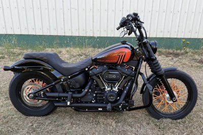 Lightly Modified 2021 Harley-Davidson Street Bob 114 Hits the Used Market